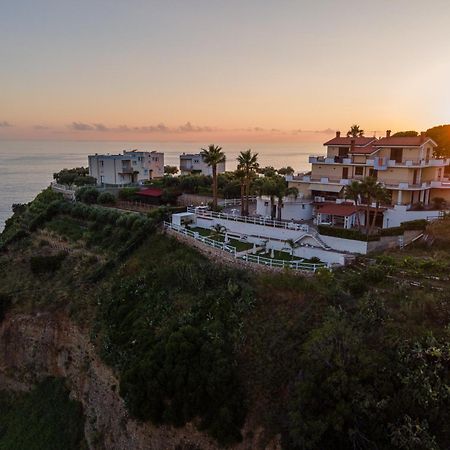 ホテル Casa Del Sole ベルヴェデーレ・マリッティモ エクステリア 写真