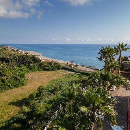 ホテル Casa Del Sole ベルヴェデーレ・マリッティモ エクステリア 写真