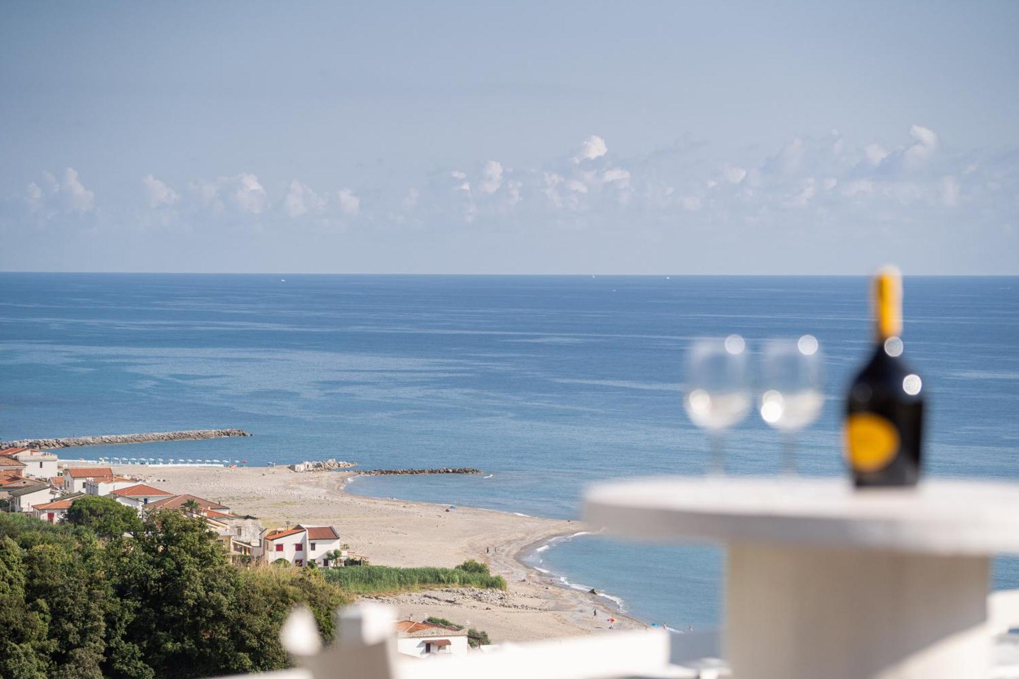 ホテル Casa Del Sole ベルヴェデーレ・マリッティモ エクステリア 写真